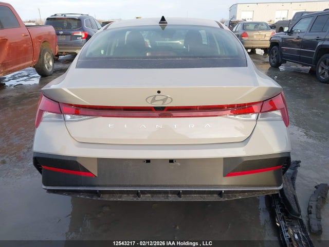 KMHLM4DG9TU126494 Hyundai Elantra Preferred