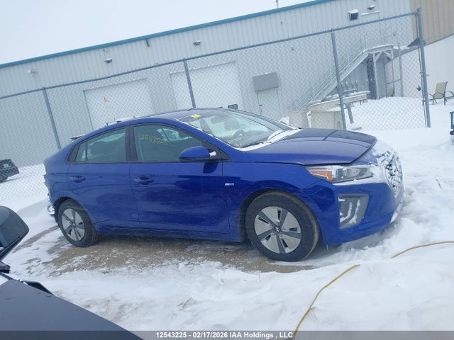KMHC75LC1LU242414 Hyundai IONIQ SE