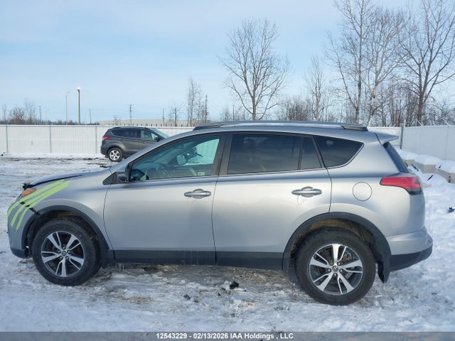 Aukcja sprzedaży 2018 Toyota Rav4 Le, vin: 2T3ZFREV5JW416329, numer aukcji: 12543229