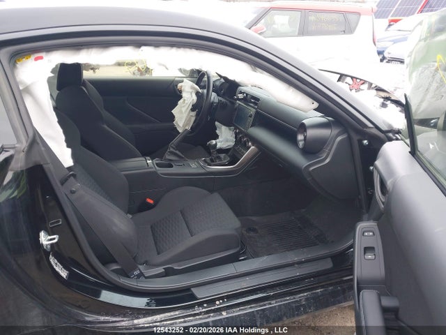 Toyota GR86 2024 JF1ZNBB12R8754662 Image 5