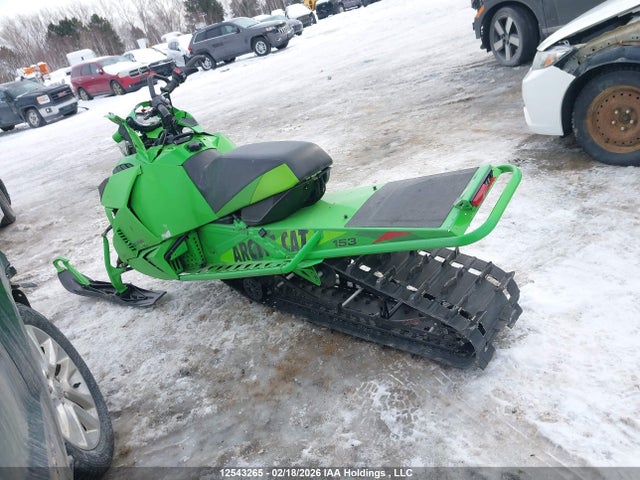 4UF16SNW8GT121839 Arctic Cat Arctic Cat