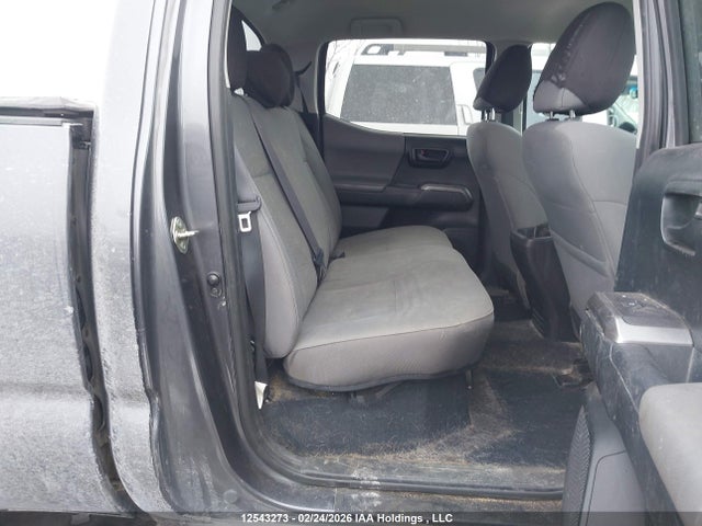 5TFDZ5BN3HX018959 Toyota Tacoma Dbl Cab/sr5/trd Sport/or