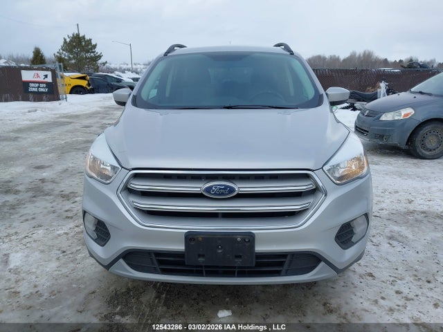 12543286 :رقم المزاد ، 1FMCU0GD9JUC92196 vin ، 2018 Ford Escape Se مزاد بيع