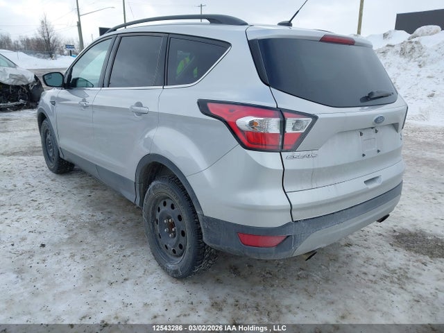 12543286 :رقم المزاد ، 1FMCU0GD9JUC92196 vin ، 2018 Ford Escape Se مزاد بيع