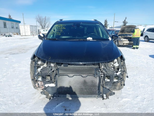 2C4RC1EG2HR743996 Chrysler Pacifica Touring-l Plus