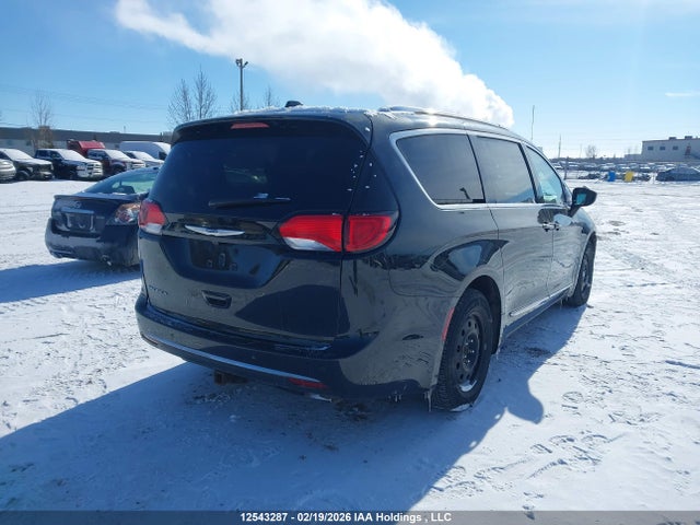 2C4RC1EG2HR743996 Chrysler Pacifica Touring-l Plus