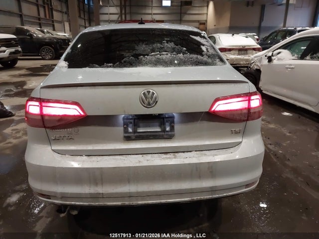 3VWB67AJ9HM260197 Volkswagen Jetta Wolfsburg Edition
