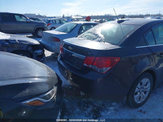 1G1PC5SB9F7111530 Chevrolet Cruze 1lt