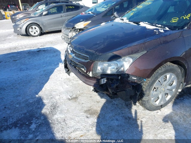 1G1PC5SB9F7111530 Chevrolet Cruze 1lt
