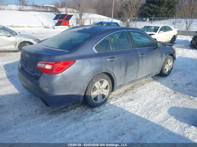 4S3BNCA66F3072570 Subaru Legacy 2.5i