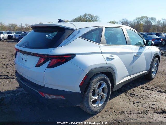 KM8JB3AE9NU108669 Hyundai Tucson Essential/preferred
