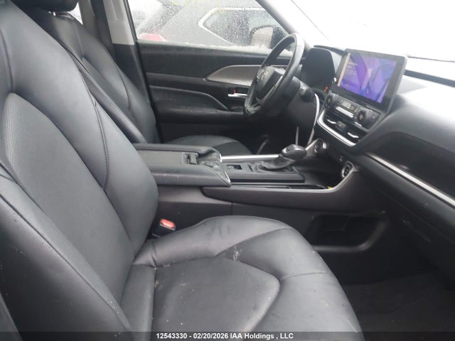 5TDAAAB57RS001320 Toyota Grand Highlander Xle