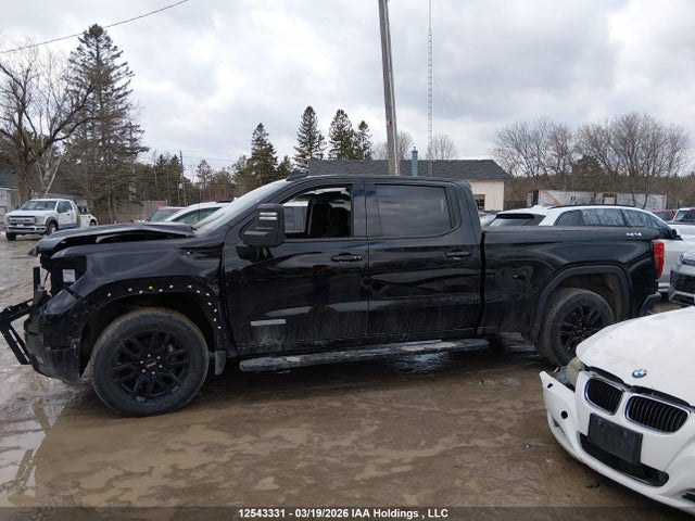 3GTUUCE81RG103720 GMC Sierra K1500 Elevation
