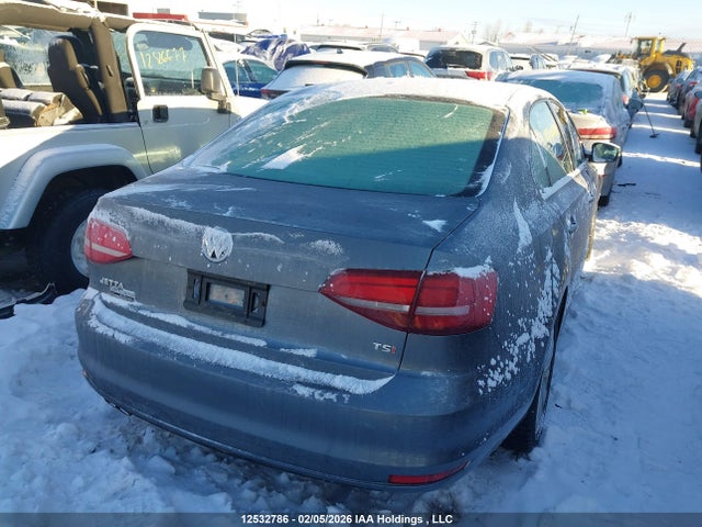 3VW267AJ3GM266883 Volkswagen Jetta 1.4 Tsi Trendline/1.4 Tsi Trendline+