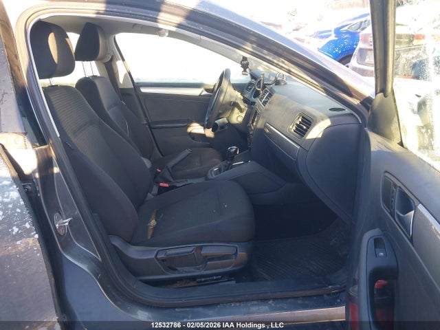 3VW267AJ3GM266883 Volkswagen Jetta 1.4 Tsi Trendline/1.4 Tsi Trendline+