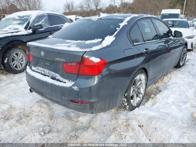 12543343 :رقم المزاد ، WBA3C3G58ENS68809 vin ، 2014 Bmw 320i Xdrive مزاد بيع