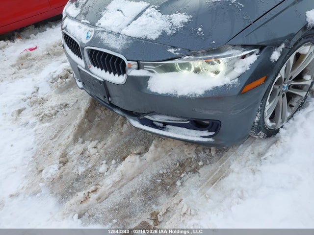 12543343 :رقم المزاد ، WBA3C3G58ENS68809 vin ، 2014 Bmw 320i Xdrive مزاد بيع