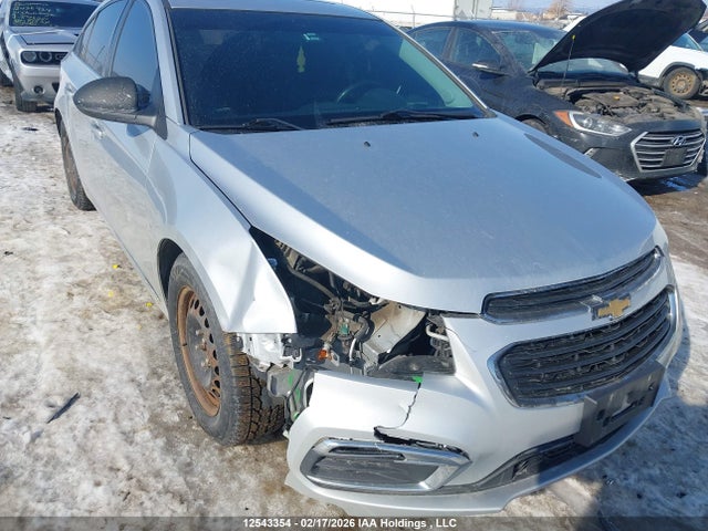 1G1P75SZ1F7256451 Chevrolet Cruze