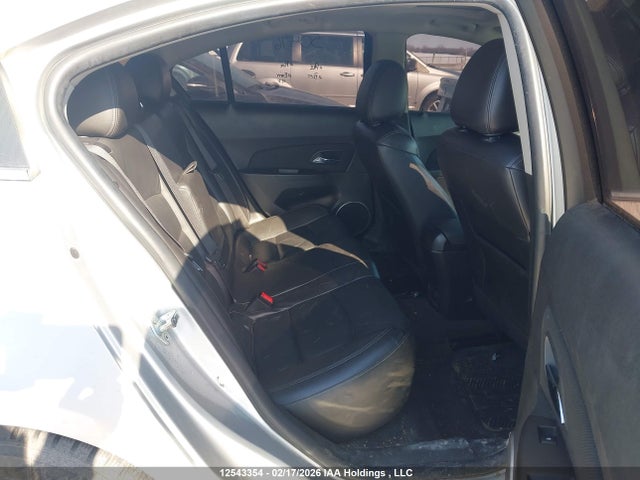 1G1P75SZ1F7256451 Chevrolet Cruze