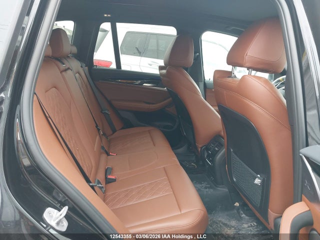 5UX53DP08R9W40541 BMW X3 Xdrive30i