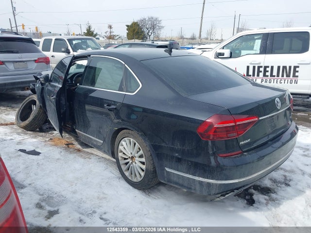 1VWBT7A32HC084539 Volkswagen Passat 1.8 Tsi Comfortline