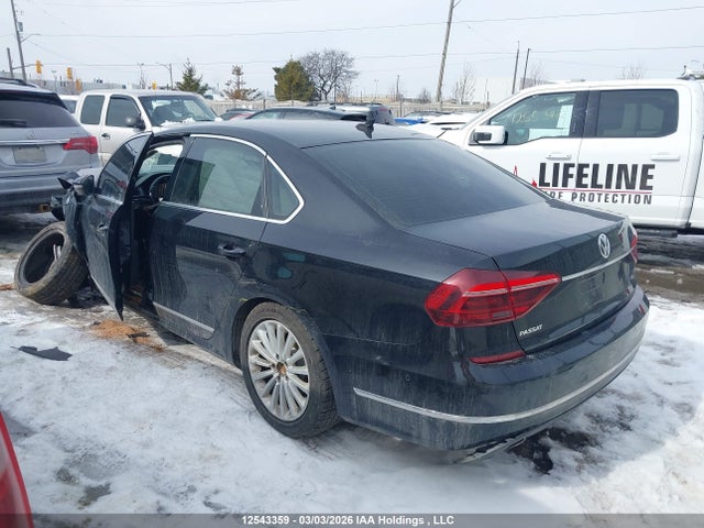 1VWBT7A32HC084539 Volkswagen Passat 1.8 Tsi Comfortline