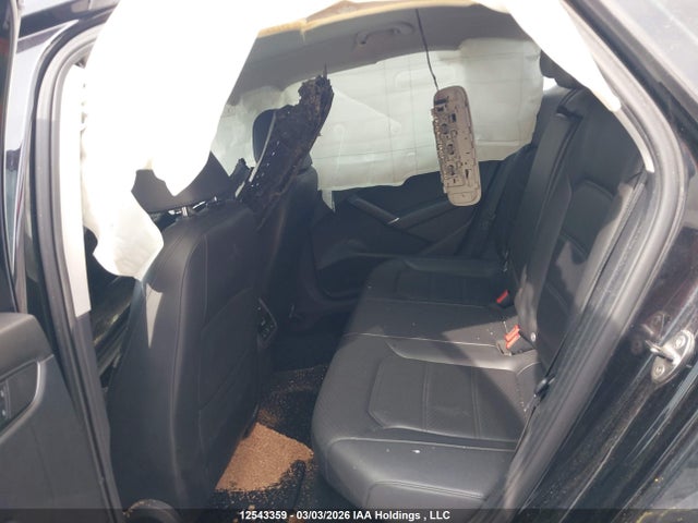 1VWBT7A32HC084539 Volkswagen Passat 1.8 Tsi Comfortline