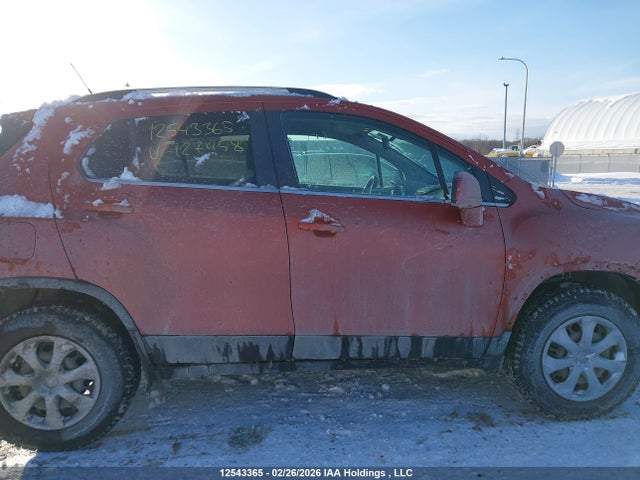 3GNCJPEB2EL127458 Chevrolet Trax
