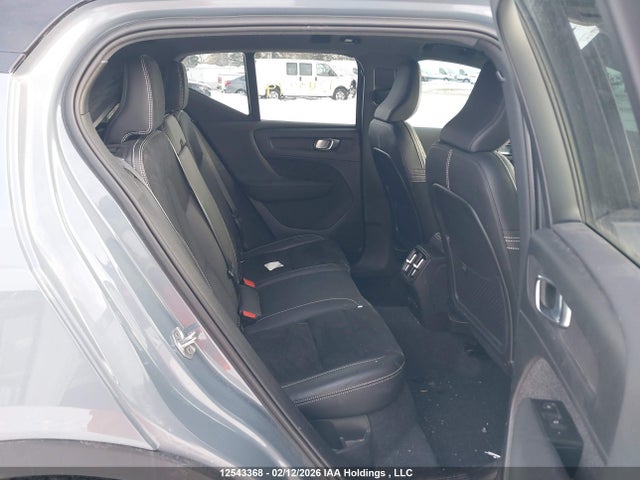 YV4ED3UR5N2703123 Volvo Xc40 Recharge Pure Electric P8 Plus