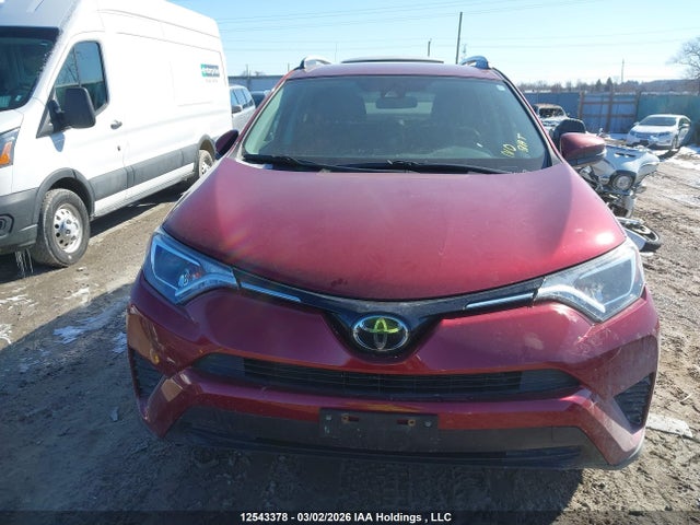 2T3ZFREV2JW521751 Toyota RAV4 LE