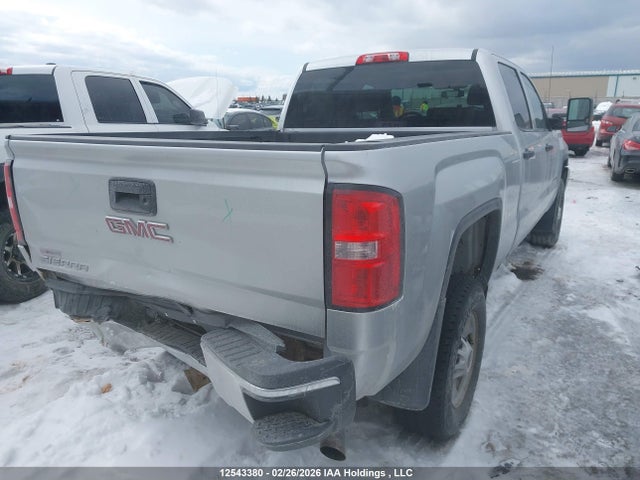 12543380 :رقم المزاد ، 1GT12REG6JF156809 vin ، 2018 Gmc Sierra 2500hd مزاد بيع