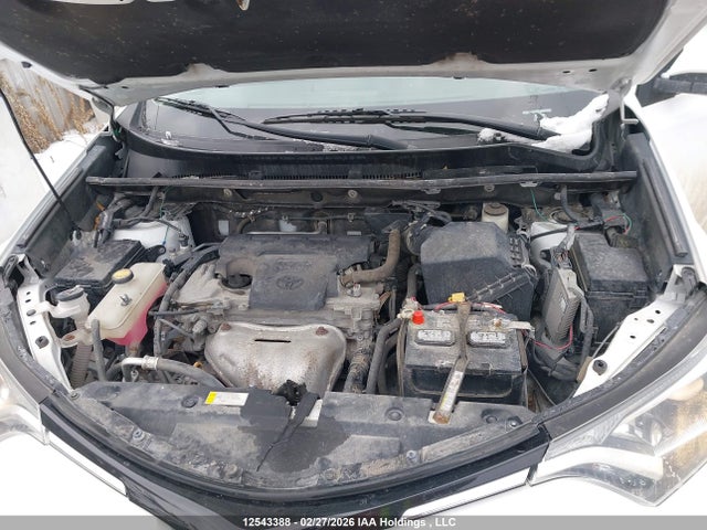 Продажа на аукционе авто 2018 Toyota Rav4 Le, vin: 2T3BFREV2JW735236, номер лота: 12543388
