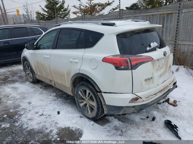 Продажа на аукционе авто 2018 Toyota Rav4 Le, vin: 2T3BFREV2JW735236, номер лота: 12543388