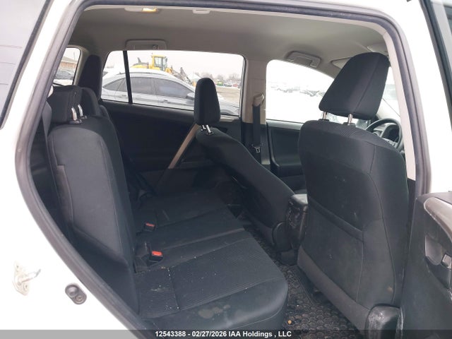 Продажа на аукционе авто 2018 Toyota Rav4 Le, vin: 2T3BFREV2JW735236, номер лота: 12543388