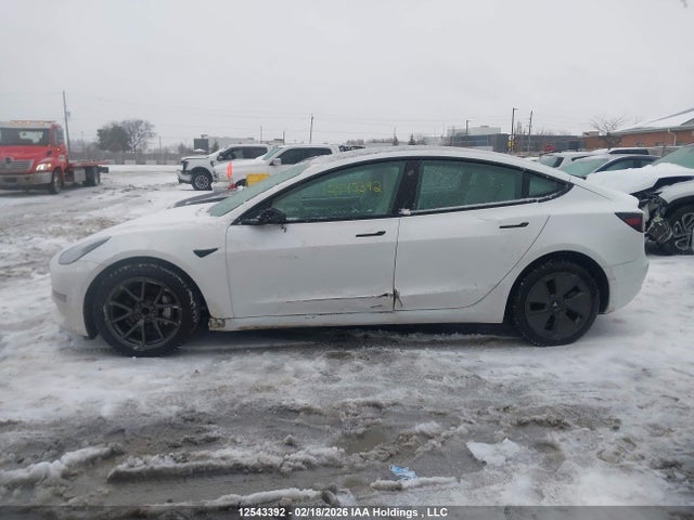 5YJ3E1EA0MF018768 Tesla MODEL 3