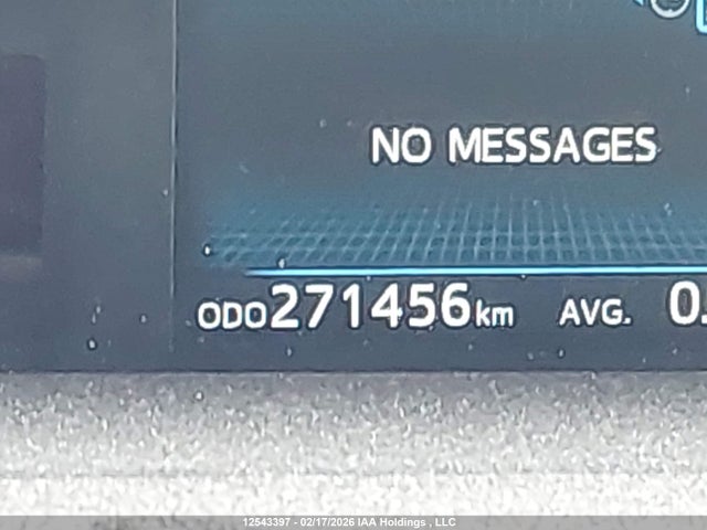 JTDZN3EU8GJ051840 Toyota PRIUS V
