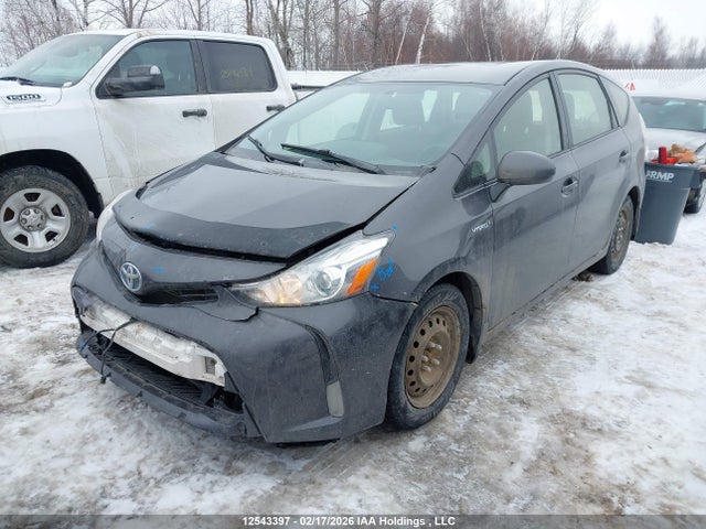 JTDZN3EU8GJ051840 Toyota PRIUS V