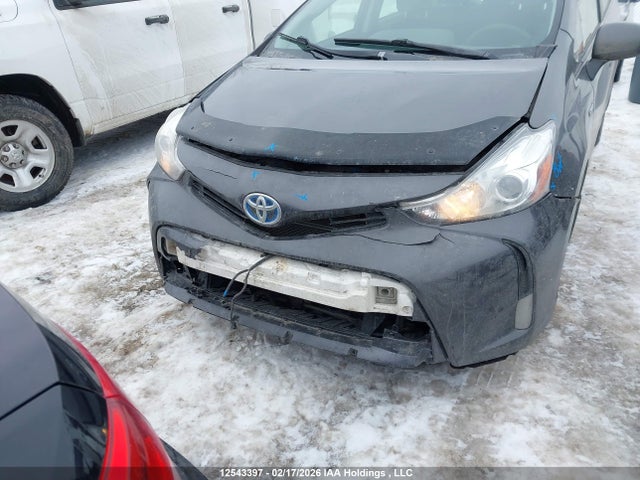 JTDZN3EU8GJ051840 Toyota PRIUS V