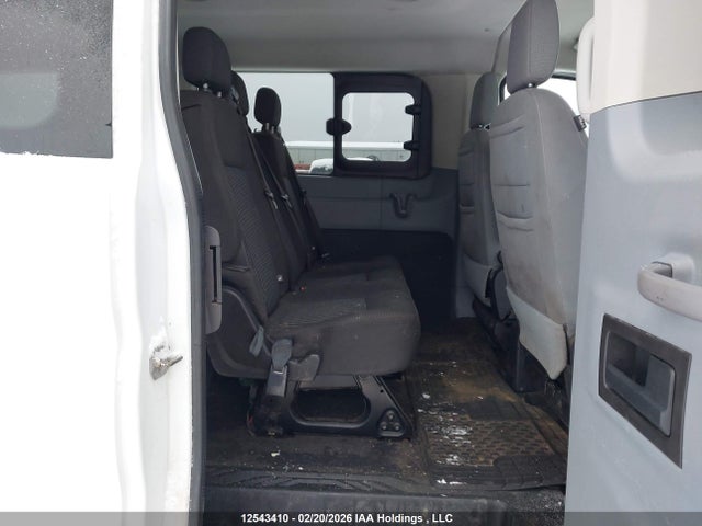 1FMZK1ZG4JKA49727 Ford Transit-150 Xlt