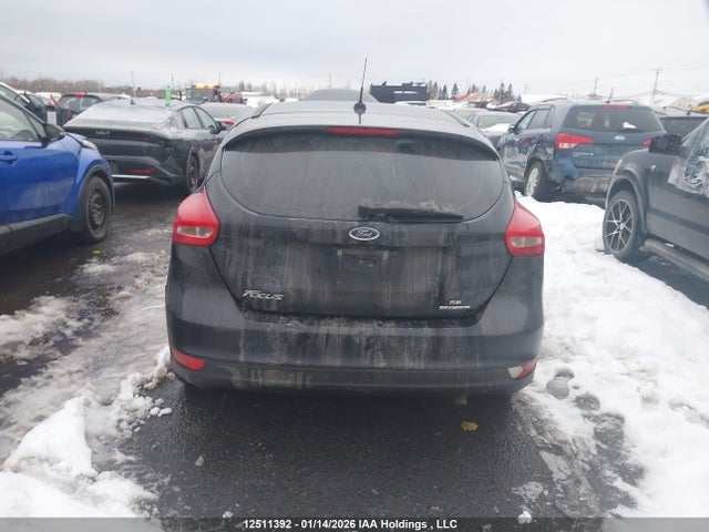 Ford FOCUS SE 2016 1FADP3K22GL353397 Image 16