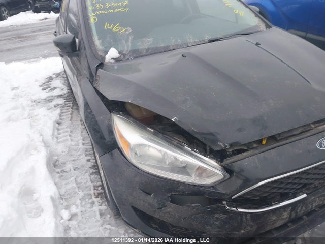 Ford FOCUS SE 2016 1FADP3K22GL353397 Image 6