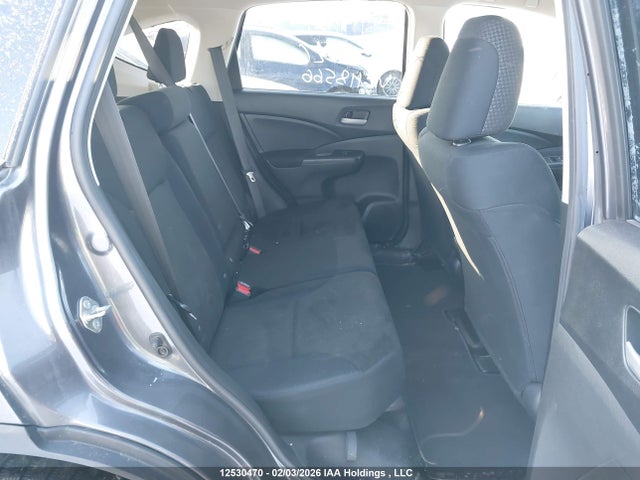 2HKRM4H36FH118566 Honda CR-V LX