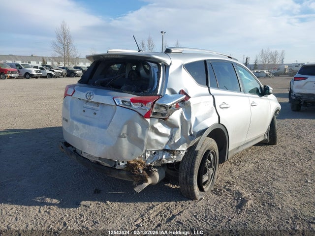 Toyota RAV4 LE 2015 2T3BFREV0FW256482 Image 4