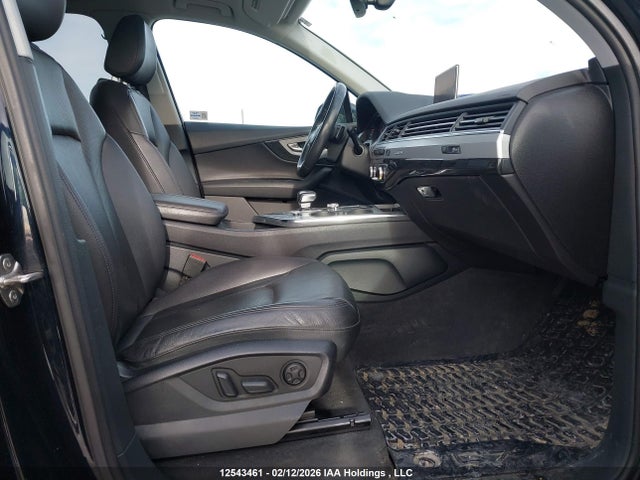 WA1VAAF70HD030790 Audi Q7 3.0t Technik
