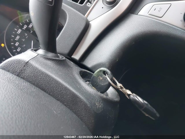 KMHD84LF1JU715327 Hyundai ELANTRA GL