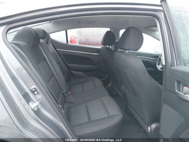 KMHD84LF1JU715327 Hyundai ELANTRA GL