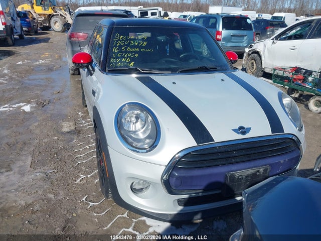 WMWXU1C51G2E16959 Mini 5 Door Cooper