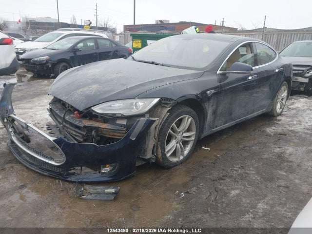 Продаж на аукціоні авто 2013 Tesla Model S Performance, vin: 5YJSA1DP2DFP26565, номер лоту: 12543480