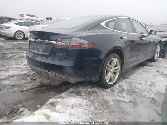 Продаж на аукціоні авто 2013 Tesla Model S Performance, vin: 5YJSA1DP2DFP26565, номер лоту: 12543480