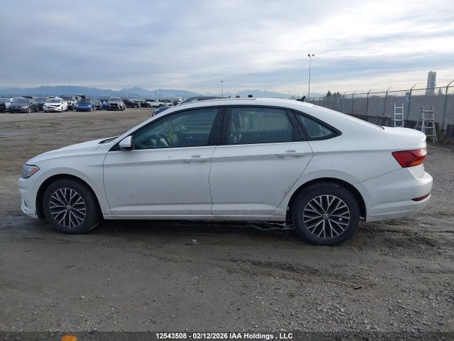 Продажа на аукционе авто 2019 Volkswagen Jetta Sel, vin: 3VWE57BUXKM017885, номер лота: 12543508